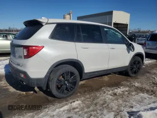 2021 Honda Passport Sport with VIN 5FNYF8H20MB010766, listed as a Copart auction lot 88432445 with 62,132 mi miles and Salvage title. Bid and sale history available at DreamBid. Image 3.
