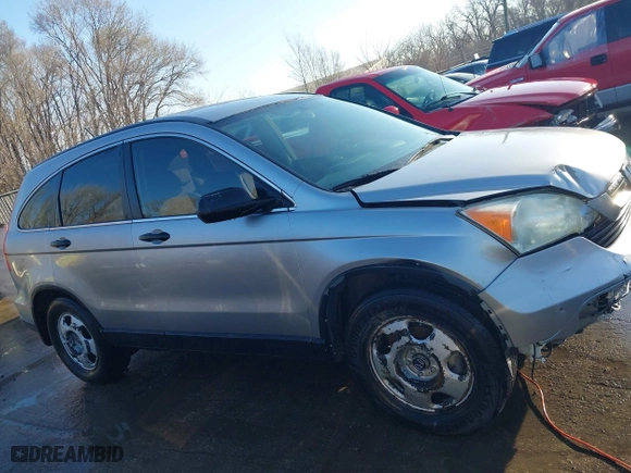 2007 Honda CR-V LX with VIN JHLRE48347C115713, listed as a IAAI auction lot 41822191 with 184,483 mi miles. Bid and sale history available at carsss.com. Image 14.