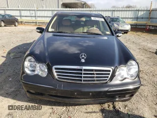 2004 Mercedes-Benz C 240 с VIN WDBRF61J74E019300, выставлен на аукционе Copart как лот 49879405 с пробегом 142 391 миль миль и Списание • Salvage title. История ставок и продаж доступна на DreamBid. Изображение 5.