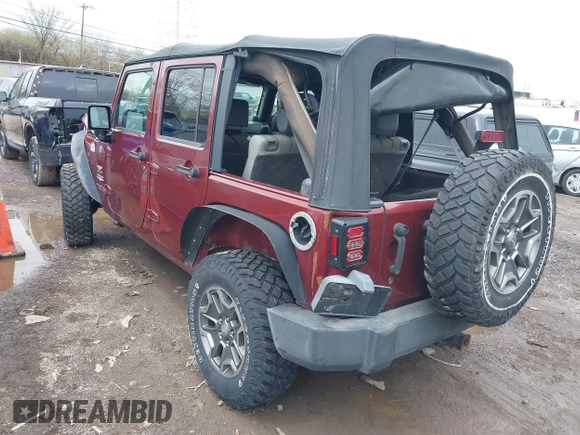 2007 Jeep Wrangler Unlimited Sahara with VIN 1J4GA59177L162022, listed as a IAAI auction lot 41887599 with 207,358 mi miles and . Bid and sale history available at DreamBid. Image 3.