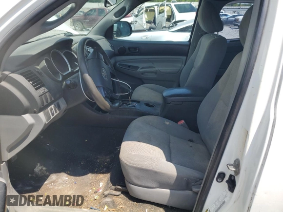 2015 Toyota Tacoma with VIN 5TFTX4CN9FX048636, listed as a Copart auction lot 63438595 with 296,882 mi miles and Salvage title. Bid and sale history available at DreamBid. Image 7.