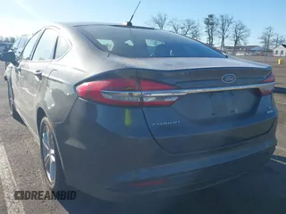 2018 Ford Fusion SE with VIN 3FA6P0HD8JR283073, listed as a IAAI auction lot 41823858 with 61,290 mi miles. Bid and sale history available at carsss.com. Image 3.