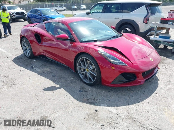 2024 Lotus Emira First Edition z VIN SCCLEKAX6RHA24762, wystawiony jako IAAI lot #41706519 z przebiegiem 720 mil mil oraz . Historia ofert i sprzedaży dostępna na DreamBid. Obrazek 1.