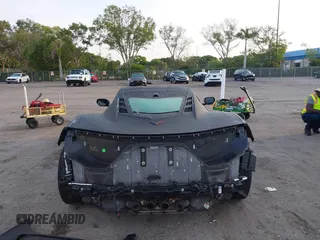 2023 Chevrolet Corvette 2LZ z VIN 1G1YE2D37P5601920, wystawiony jako IAAI lot #42228296 z przebiegiem 19 976 mil mil oraz . Historia ofert i sprzedaży dostępna na DreamBid. Obrazek 16.