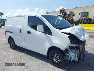 2019 Nissan NV200 S z VIN 3N6CM0KN3KK696078, wystawiony jako IAAI lot #42469548 z przebiegiem 104 188 mil mil oraz . Historia ofert i sprzedaży dostępna na DreamBid. Obrazek 1.