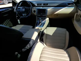 2013 Volkswagen CC Lux with VIN WVWRP7AN9DE561828, listed as a Copart auction lot 71457324 with 0 mi miles and Salvage Title. Bid and sale history available at carsss.com. Image 8.