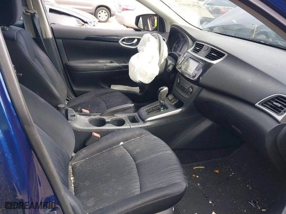 2016 Nissan Sentra SR with VIN 3N1AB7AP7GL670826, listed as a IAAI auction lot 41928883 with 1 mi miles. Bid and sale history available at carsss.com. Image 5.