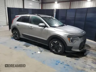 2024 Kia Niro Wind with VIN KNDCR3L13R5086736, listed as a Copart auction lot 53686475 with 40,009 mi miles and Clean Title. Bid and sale history available at DreamBid. Image 4.