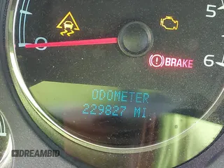2007 Chevrolet Tahoe LS with VIN 1GNFC13C57R279441, listed as a IAAI auction lot 42428981 with 229,827 mi miles and . Bid and sale history available at DreamBid. Image 16.