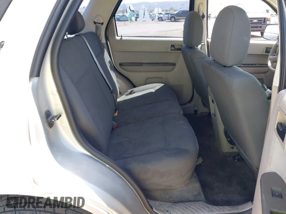 2009 Ford Escape XLS with VIN 1FMCU02749KC57784, listed as a IAAI auction lot 41981387 with 216,935 mi miles and . Bid and sale history available at DreamBid. Image 8.