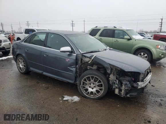 2006 Audi S4 z VIN WAUGL78E06A180465, wystawiony jako Copart lot #86001884 z przebiegiem 180 609 mil mil oraz Szkody całkowita. Historia ofert i sprzedaży dostępna na DreamBid. Obrazek 4.