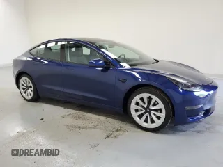 2022 Tesla Model 3 z VIN 5YJ3E1EA1NF185917, wystawiony jako Copart lot #59170725 z przebiegiem 151 149 mil mil oraz Czysty tytuł • Clean title. Historia ofert i sprzedaży dostępna na DreamBid. Obrazek 4.