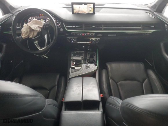 2019 Audi Q7 Prestige with VIN WA1VAAF7XKD024938, listed as a Copart auction lot 43956135 with 90,738 mi miles and Salvage Title. Bid and sale history available at carsss.com. Image 8.