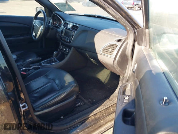 2012 Chrysler 200 Limited with VIN 1C3CCBCG8CN326195, listed as a IAAI auction lot 41439236 with Not Provided miles and . Bid and sale history available at DreamBid. Image 5.