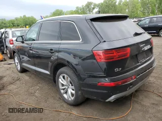 2018 Audi Q7 Premium with VIN WA1AAAF72JD000694, listed as a Copart auction lot 55625414 with 55,602 mi miles and Salvage title. Bid and sale history available at DreamBid. Image 2.