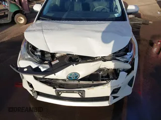 2017 Toyota Prius Two with VIN JTDKBRFUXH3549068, listed as a IAAI auction lot 41652285 with 112,044 mi miles. Bid and sale history available at carsss.com. Image 6.