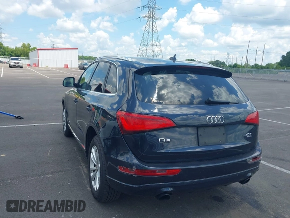 2014 Audi Q5 Premium Plus with VIN WA1LFAFP8EA061355, listed as a IAAI auction lot 42790298 with 210,382 mi miles and . Bid and sale history available at DreamBid. Image 3.