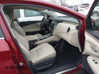 2021 Nissan Murano SV z VIN 5N1AZ2BJ5MC131534, wystawiony jako IAAI lot #41722266 z przebiegiem 97 895 mil mil oraz . Historia ofert i sprzedaży dostępna na DreamBid. Obrazek 5.
