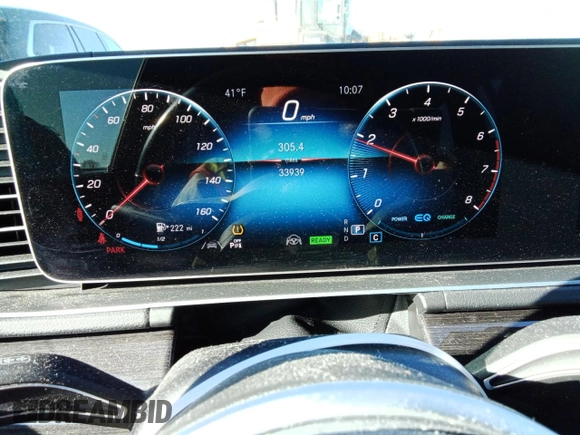 2021 Mercedes-Benz GLS 450 with VIN 4JGFF5KE0MA360668, listed as a Copart auction lot 81257914 with 33,939 mi miles and Salvage Title. Bid and sale history available at DreamBid. Image 9.