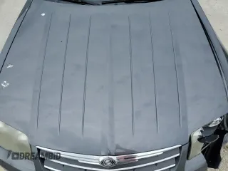 2005 Chrysler Crossfire Limited z VIN 1C3AN69L95X029893, wystawiony jako Copart lot #51960915 z przebiegiem 93 736 mil mil oraz Nie do naprawy. Historia ofert i sprzedaży dostępna na DreamBid. Obrazek 11.