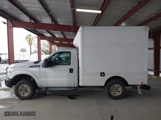 2015 Ford Super Duty F-250 SRW XL with VIN 1FDBF2B63FED21624, listed as a IAAI auction lot 41791384 with 465,396 mi miles. Bid and sale history available at carsss.com. Image 14.