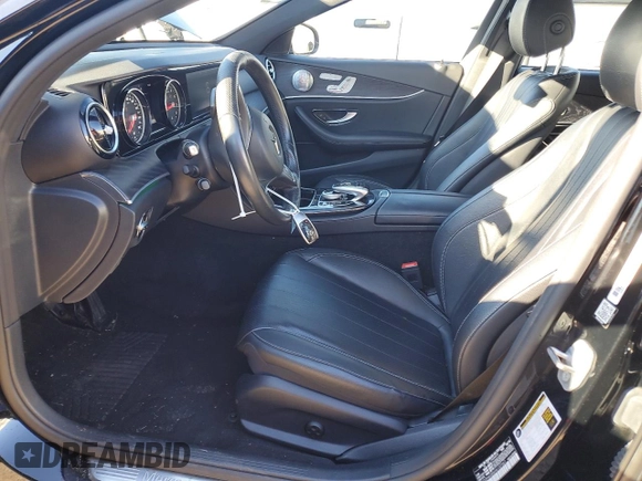 2017 Mercedes-Benz E-Class E 400 Luxury with VIN WDDZH6GB6HA137367, listed as a Copart auction lot 86513874 with 139,886 mi miles and Salvage Title. Bid and sale history available at carsss.com. Image 7.