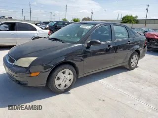 2006 Ford Focus S z VIN 1FAFP34N26W145565, wystawiony jako Copart lot #60091675 z przebiegiem 251 850 mil mil oraz Szkoda całkowita • Salvage title. Historia ofert i sprzedaży dostępna na DreamBid. Obrazek 1.