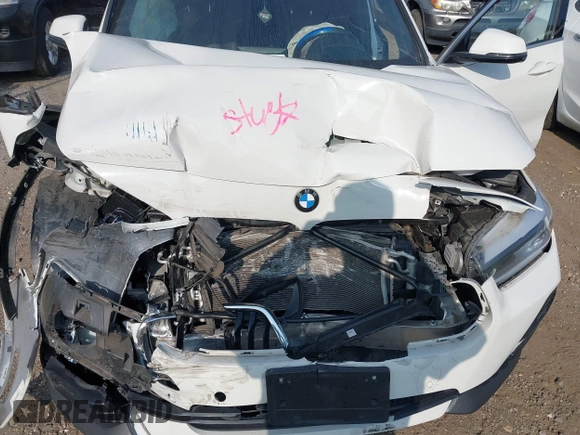 2022 BMW X2 sDrive28i z VIN WBXYH9C04N5U11829, wystawiony jako IAAI lot #40184510 z przebiegiem 59 426 mil mil oraz . Historia ofert i sprzedaży dostępna na DreamBid. Obrazek 6.