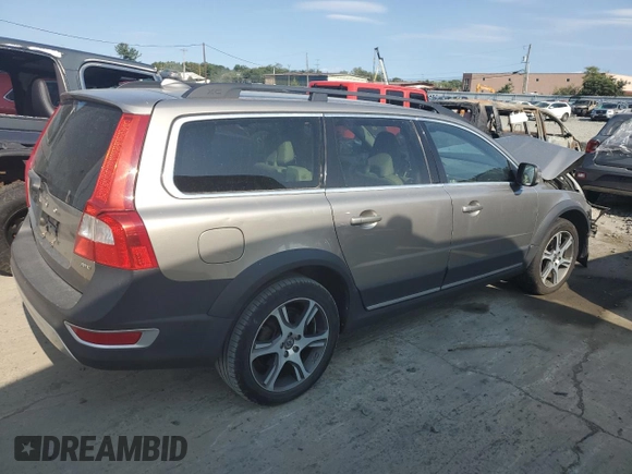 2012 Volvo XC70 3.2L with VIN YV4940BZ3C1132091, listed as a Copart auction lot 69978264 with Not Provided miles and Salvage Title. Bid and sale history available at DreamBid. Image 3.