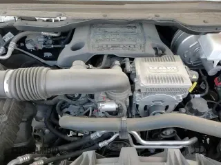 2020 Ram 1500 Limited z VIN 1C6SRFHTXLN191019, wystawiony jako Copart lot #81400315 z przebiegiem 42 245 mil mil oraz Szkoda całkowita • Salvage title. Historia ofert i sprzedaży dostępna na DreamBid. Obrazek 17.