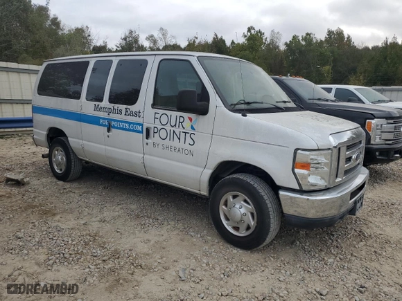 2014 Ford Econoline Wagon XL with VIN 1FBNE3BL2EDA25857, listed as a Copart auction lot 78542984 with 113,812 mi miles and Clean Title. Bid and sale history available at carsss.com. Image 4.
