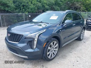 2019 Cadillac XT4 FWD Premium Luxury z VIN 1GYFZCR43KF143980, wystawiony jako IAAI lot #42472400 z przebiegiem 36 496 mil mil oraz . Historia ofert i sprzedaży dostępna na DreamBid. Obrazek 17.
