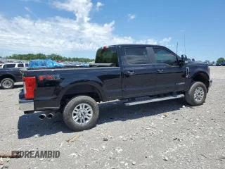 2018 Ford F-350 XL с VIN 1FT8W3BT8JEB17548, выставлен на аукционе Copart как лот 57768445 с пробегом Не указан миль и Списание • Salvage title. История ставок и продаж доступна на DreamBid. Изображение 3.