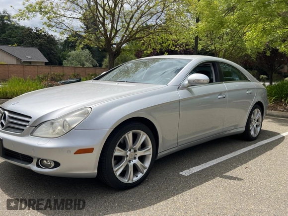 2008 Mercedes-Benz CLS-Class 5.5L with VIN WDDDJ72X78A134372, listed as a Copart auction lot 54928045 with 57,031 mi miles and Clean Title. Bid and sale history available at carsss.com. Image 2.