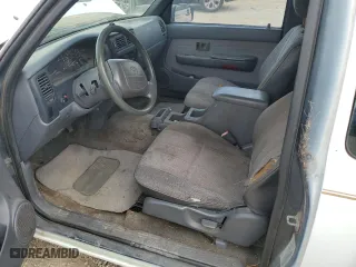 1997 Toyota Tacoma with VIN 4TAVL52N8VZ290246, listed as a Copart auction lot 49174075 with 227,973 mi miles and Clean Title. Bid and sale history available at carsss.com. Image 7.