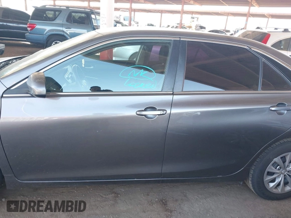 2017 Toyota Camry XLE with VIN 4T1BF1FK2HU352129, listed as a IAAI auction lot 41872423 with 160,835 mi miles. Bid and sale history available at carsss.com. Image 14.
