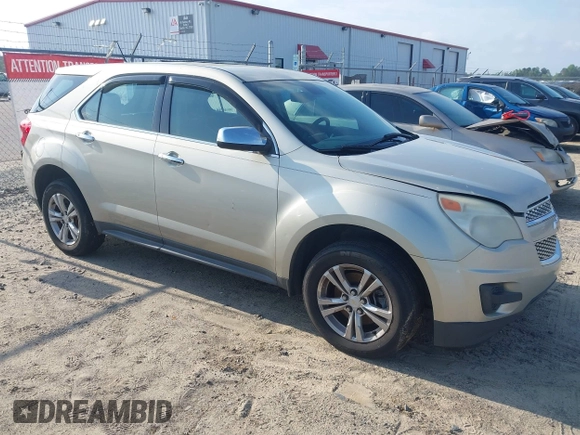 2013 Chevrolet Equinox LS with VIN 2GNALBEK6D6310627, listed as a IAAI auction lot 42118924 with 188,772 mi miles. Bid and sale history available at carsss.com. Image 1.