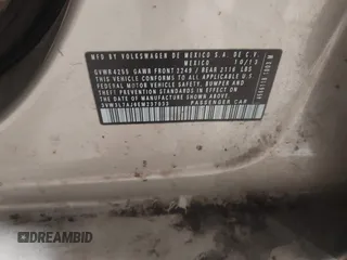 2014 Volkswagen Jetta TDI w/Premium с VIN 3VW3L7AJ6EM237033, выставлен на аукционе IAAI как лот 41482020 с пробегом 134 990 миль миль и . История ставок и продаж доступна на DreamBid. Изображение 9.