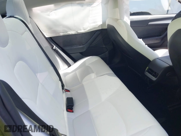 2023 Tesla Model 3 z VIN 5YJ3E1EA7PF413311, wystawiony jako IAAI lot #42442055 z przebiegiem 25 270 mil mil oraz . Historia ofert i sprzedaży dostępna na DreamBid. Obrazek 8.
