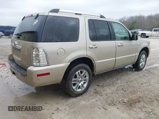2007 Mercury Mountaineer Premier with VIN 4M2EU38E77UJ06759, listed as a IAAI auction lot 41801817 with 203,229 mi miles. Bid and sale history available at carsss.com. Image 4.