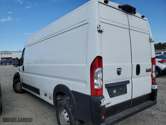 2021 Ram ProMaster Cargo Van with VIN 3C6LRVDG3ME524206, listed as a Copart auction lot 83897724 with 251,773 mi miles and Salvage Title. Bid and sale history available at carsss.com. Image 2.