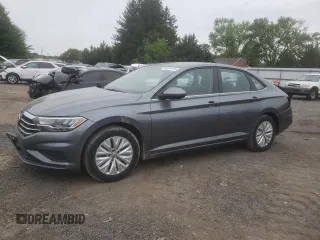 2019 Volkswagen Jetta S с VIN 3VWC57BU5KM126682, выставлен на аукционе Copart как лот 58378165 с пробегом 121 596 миль миль и Списание • Salvage title. История ставок и продаж доступна на DreamBid. Изображение 1.