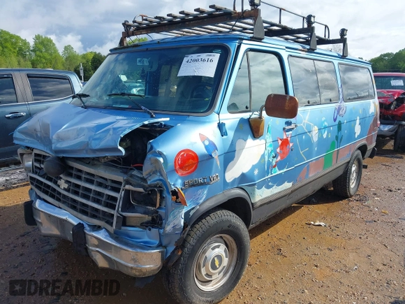 1995 Chevrolet Chevy Van z VIN 1GNEG25Z4SF221421, wystawiony jako IAAI lot #42003616 z przebiegiem 196 007 mil mil oraz . Historia ofert i sprzedaży dostępna na DreamBid. Obrazek 17.