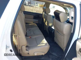 2013 Toyota Sequoia SR5 with VIN 5TDBW5G17DS086641, listed as a IAAI auction lot 41655162 with 210,828 mi miles. Bid and sale history available at carsss.com. Image 8.
