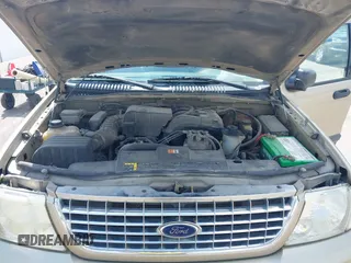 2003 Ford Explorer XLT with VIN 1FMZU73E33UC33391, listed as a IAAI auction lot 42727673 with 285,433 mi miles and . Bid and sale history available at DreamBid. Image 10.