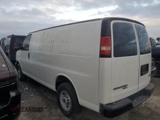 2016 GMC Savana Cargo Van with VIN 1GTW7AFF5G1150259, listed as a Copart auction lot 74745784 with 88,209 mi miles and Salvage Title. Bid and sale history available at carsss.com. Image 2.