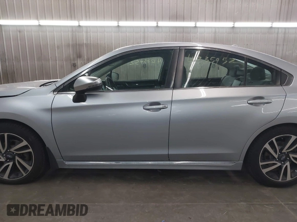2019 Subaru Legacy Special Sports z VIN 4S3BNAR6XK3023522, wystawiony jako IAAI lot #41235952 z przebiegiem 172 673 mil mil oraz . Historia ofert i sprzedaży dostępna na DreamBid. Obrazek 15.