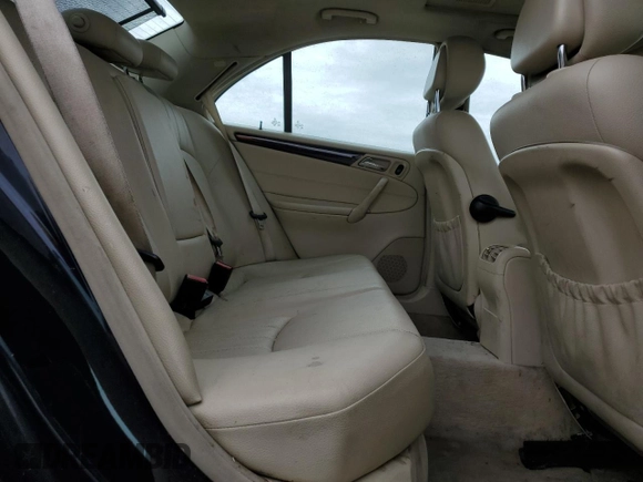 2007 Mercedes-Benz C 280 Luxury with VIN WDBRF92H47F930258, listed as a Copart auction lot 47690185 with 116,659 mi miles and Clean title. Bid and sale history available at DreamBid. Image 10.