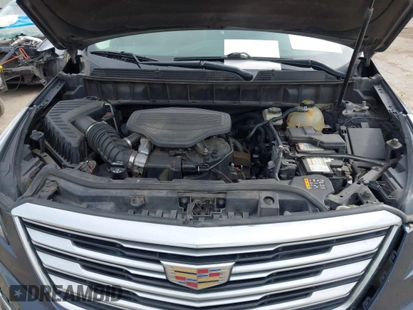 2018 Cadillac XT5 Luxury FWD with VIN 1GYKNCRS3JZ142575, listed as a IAAI auction lot 41546325 with 220,513 mi miles. Bid and sale history available at carsss.com. Image 10.