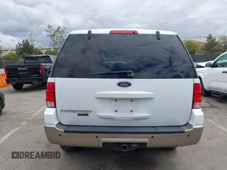 2004 Ford Expedition Eddie Bauer with VIN 1FMPU17L14LA05104, listed as a IAAI auction lot 42064535 with 249,614 mi miles. Bid and sale history available at carsss.com. Image 17.